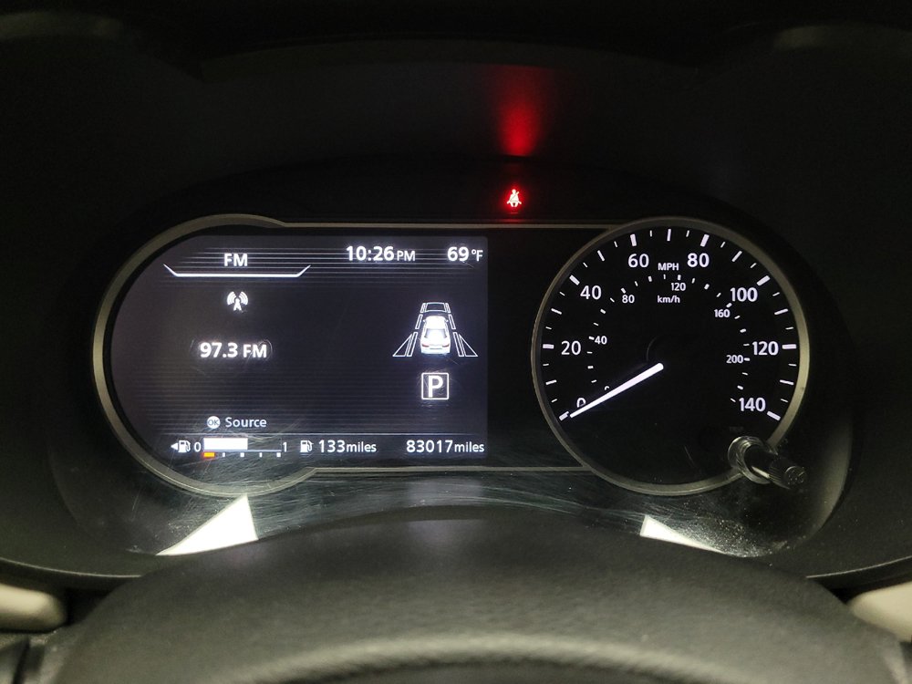 Used 2020 Nissan Versa SV FWD image 23