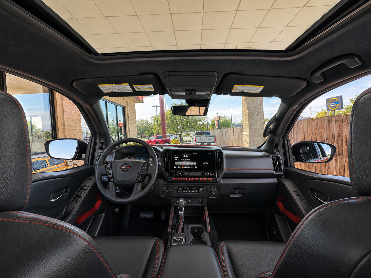 Used 2026 Nissan Frontier PRO-4X w/ Pro Premium Package AWD/4WD image 2