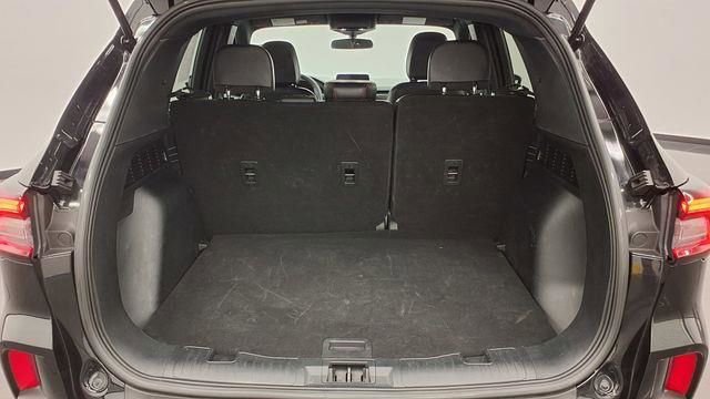 Used 2025 Ford Escape ST-Line image 16