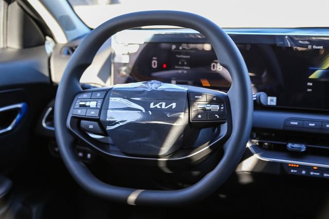New 2026 Kia K4 FWD image 8