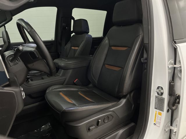 Used 2024 GMC Sierra 2500 AT4 w/ AT4 Preferred Package image 4