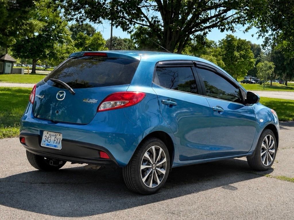 Used 2011 MAZDA MAZDA2 Sport FWD image 4