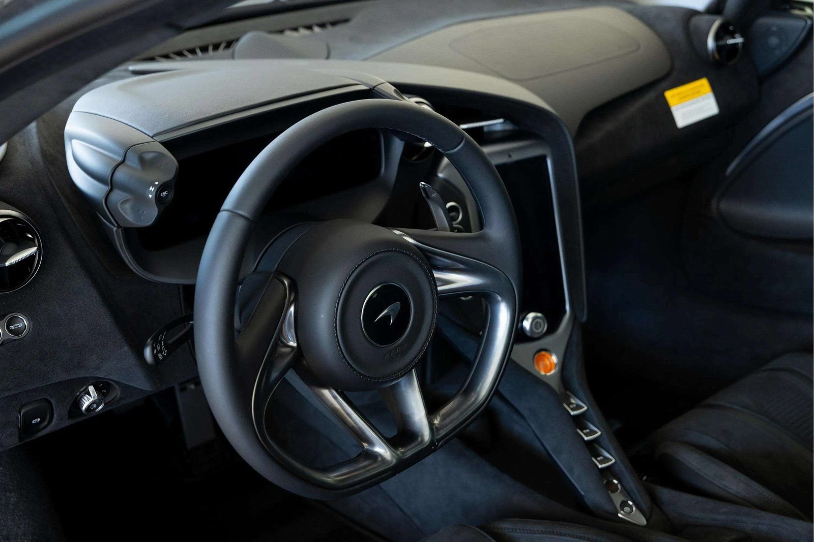 New 2026 McLaren 750S RWD image 28