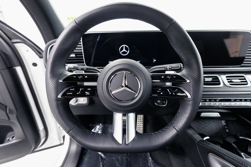 Used 2026 Mercedes-Benz GLS 450 4MATIC image 12