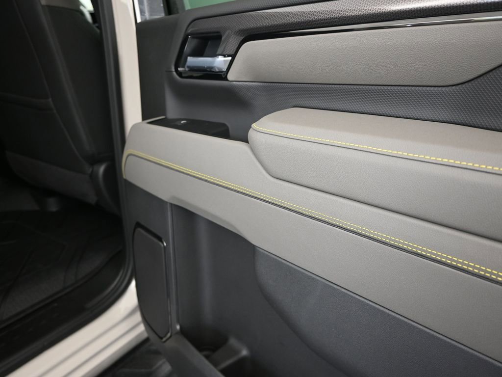 New 2026 Chevrolet Silverado 2500 ZR2 image 23