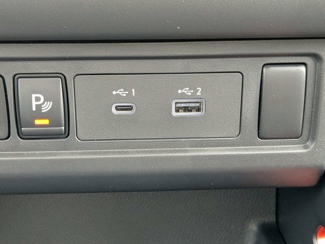 New 2025 Nissan Frontier PRO-4X w/ Black Accent Package image 29