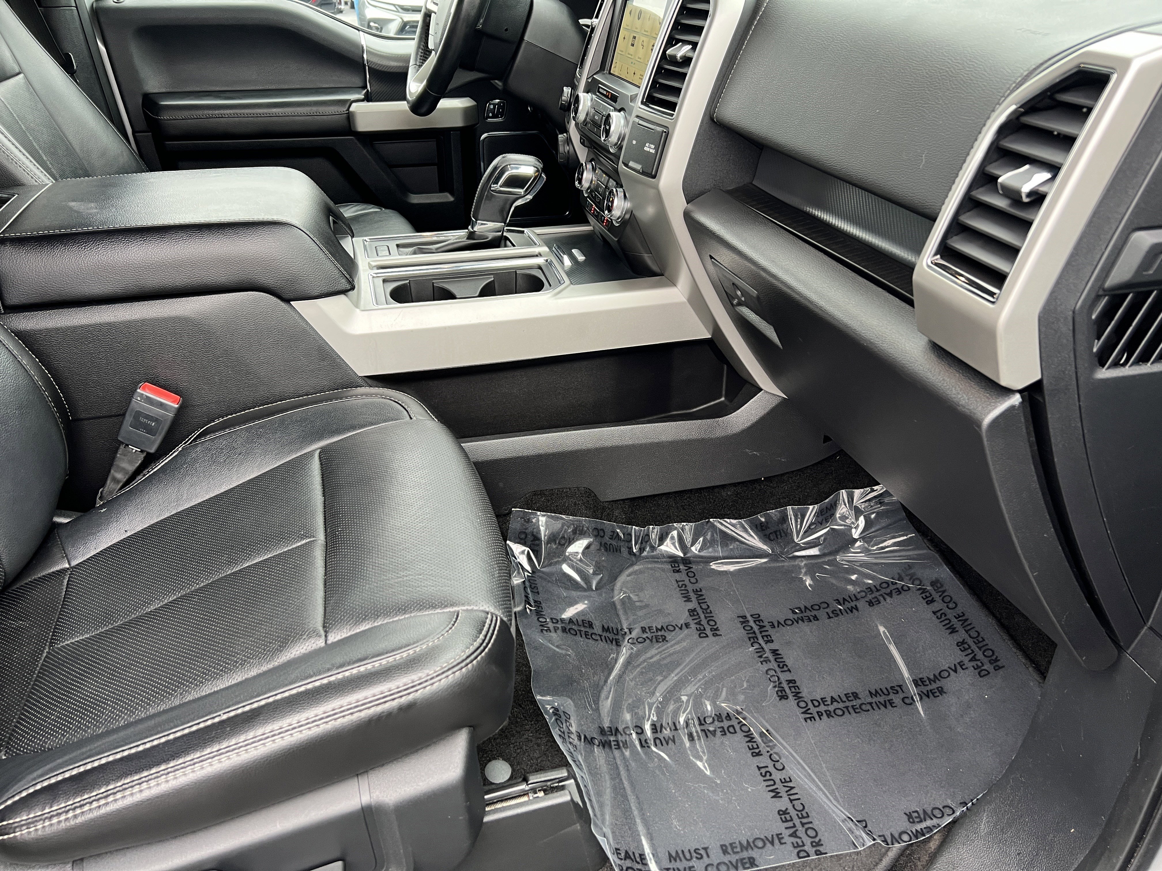 Used 2018 Ford F150 Lariat w/ Equipment Group 502A Luxury image 20