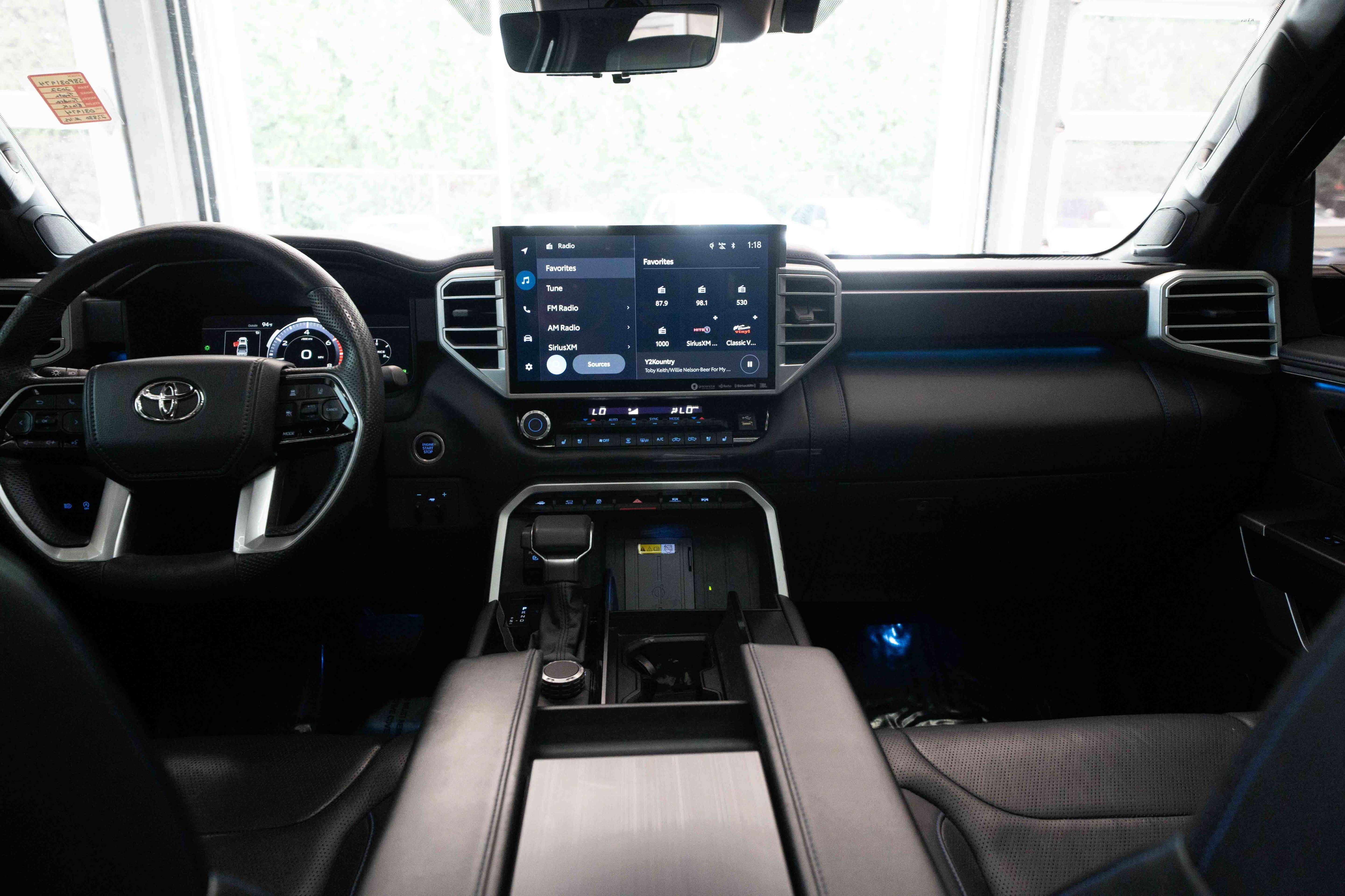 Used 2022 Toyota Tundra Platinum w/ Advanced Package AWD/4WD image 19