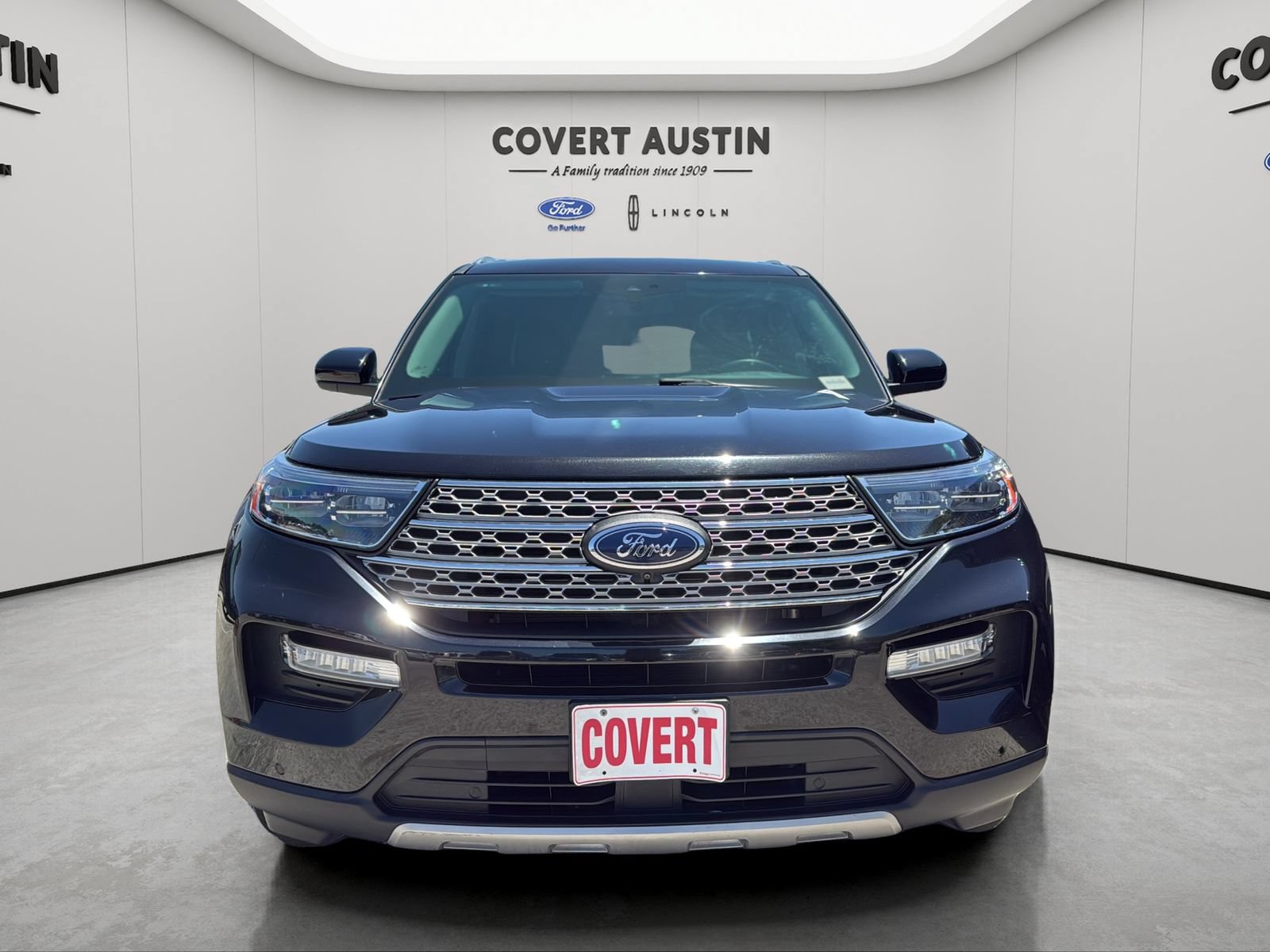 Used 2024 Ford Explorer Limited RWD image 5