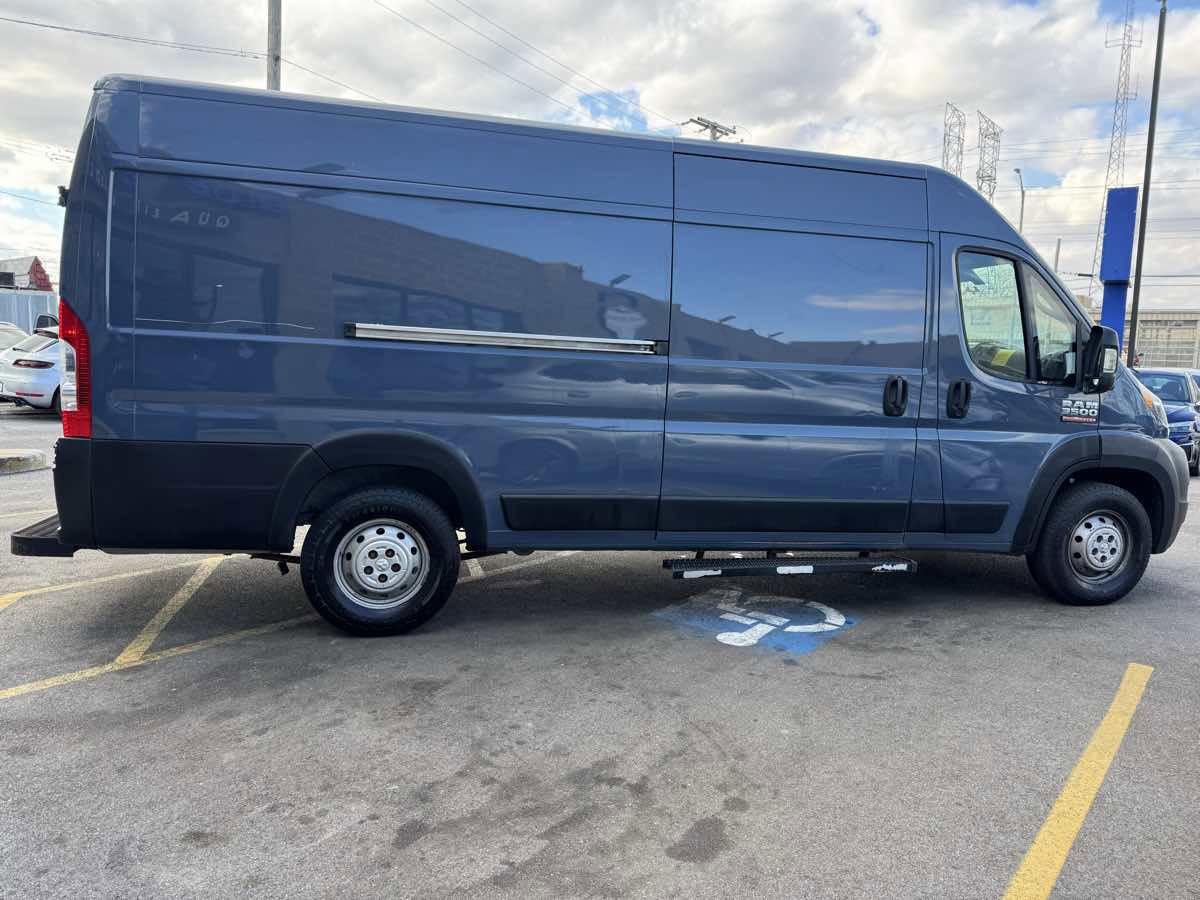 Used 2020 RAM ProMaster 3500 FWD image 4