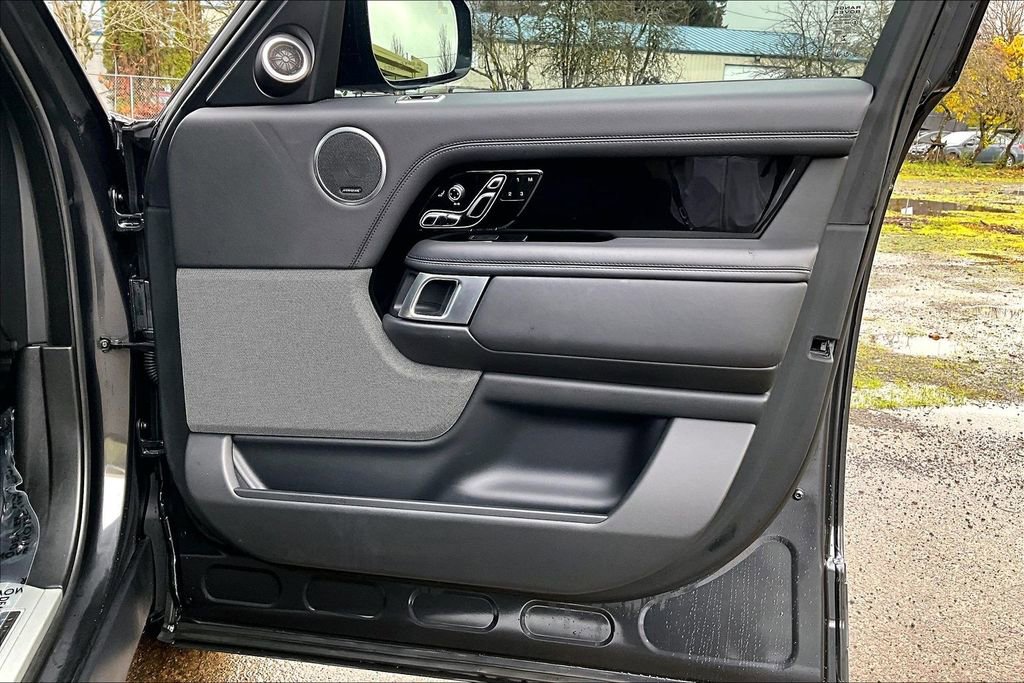 Used 2021 Land Rover Range Rover P525 Westminster Edition LWB AWD/4WD image 24