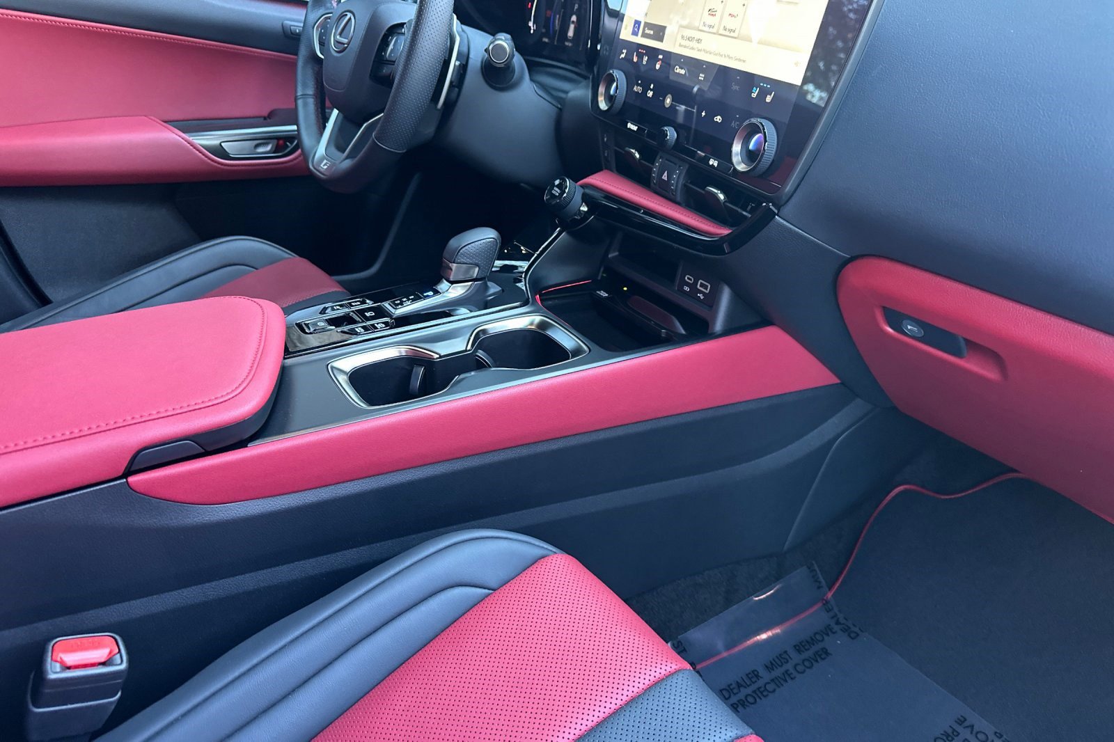 Used 2025 Lexus NX 450h+ F Sport image 19