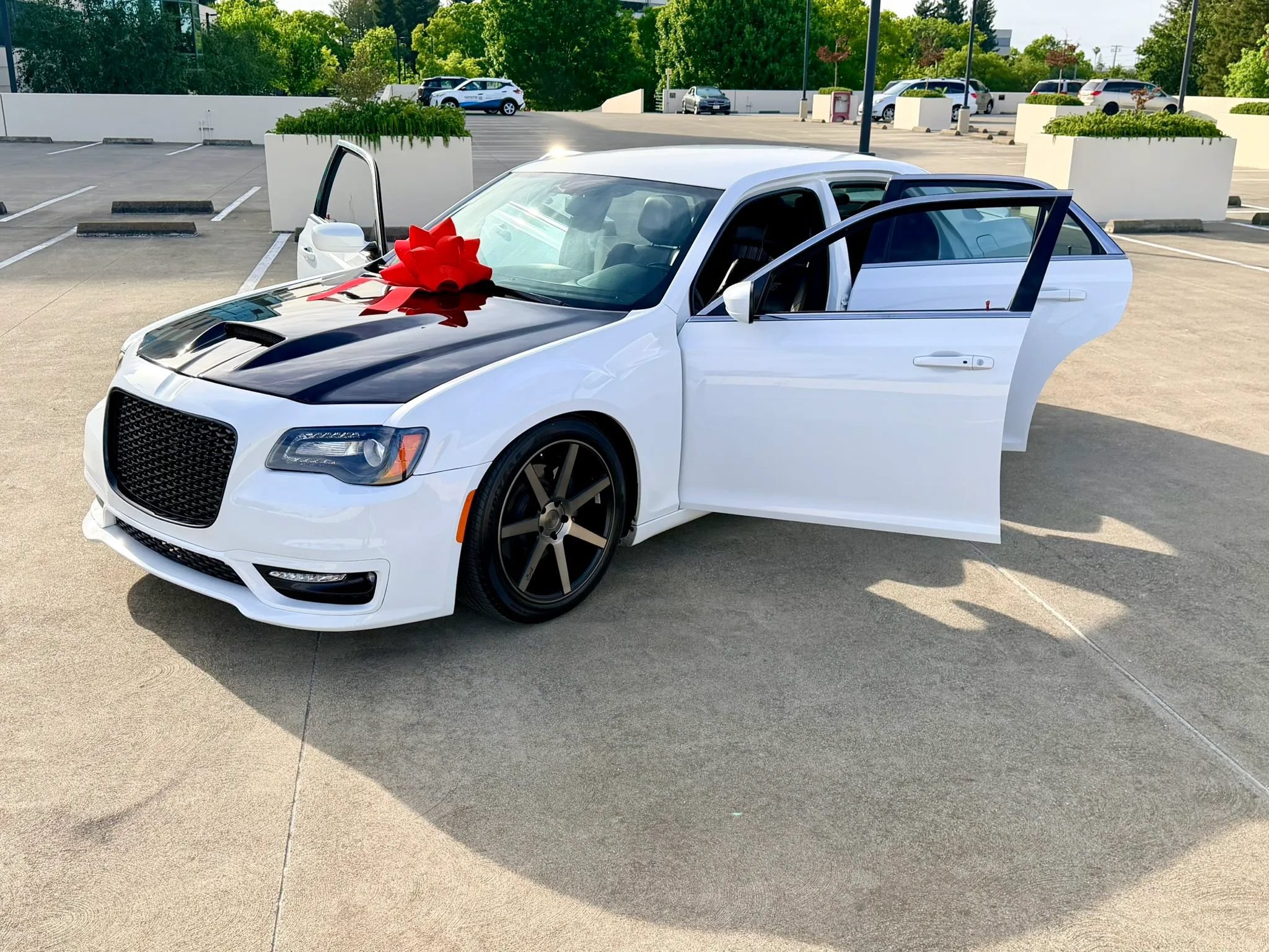 Used 2013 Chrysler 300 S RWD image 68