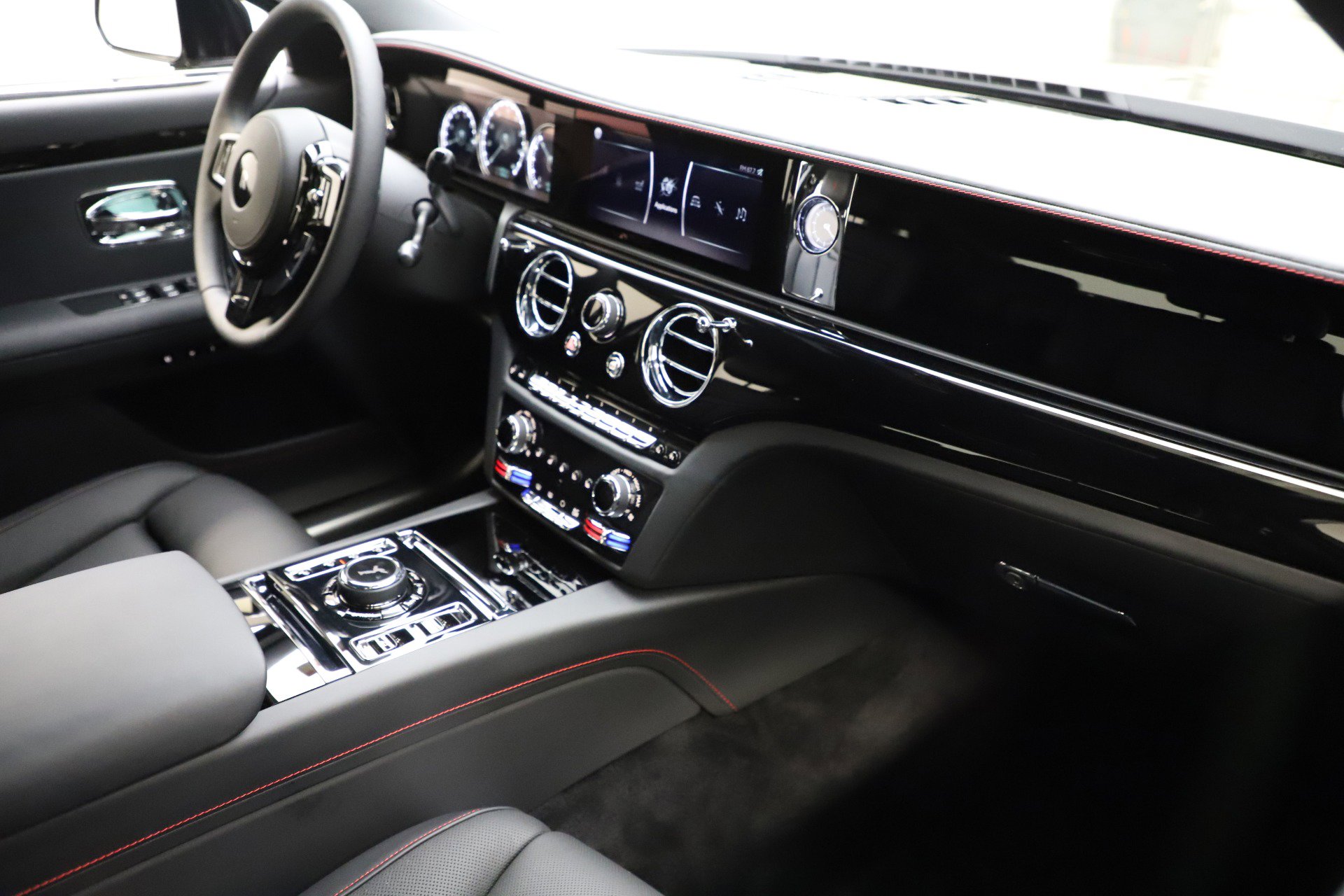 Certified 2021 Rolls-Royce Ghost image 17