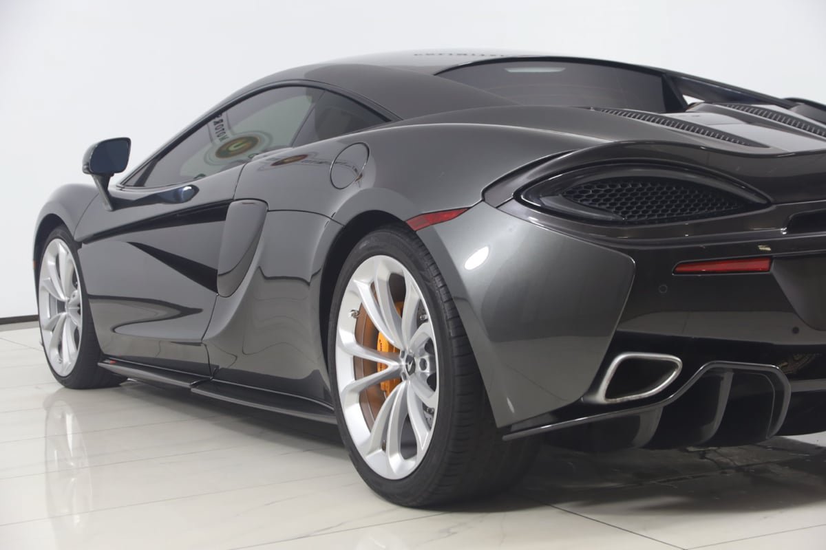Used 2020 McLaren 570S Coupe RWD image 35