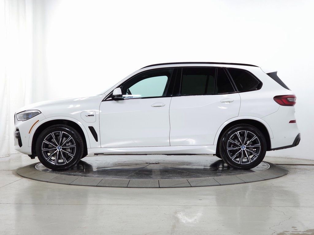 Used 2023 BMW X5 xDrive45e w/ Executive Package image 4