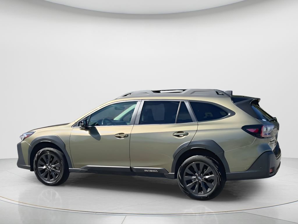 Used 2025 Subaru Outback Onyx Edition image 8