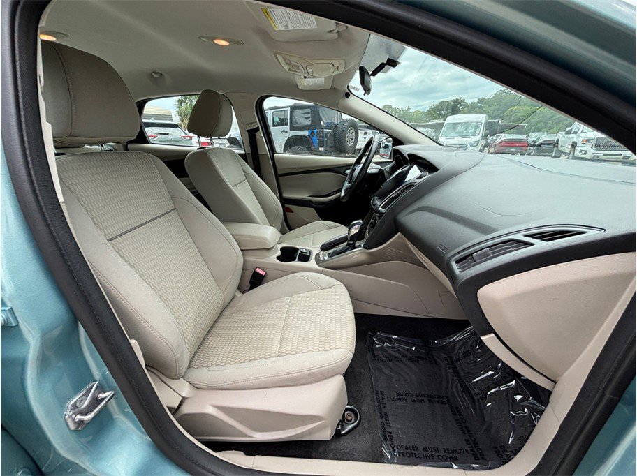 Used 2012 Ford Focus SEL FWD image 31