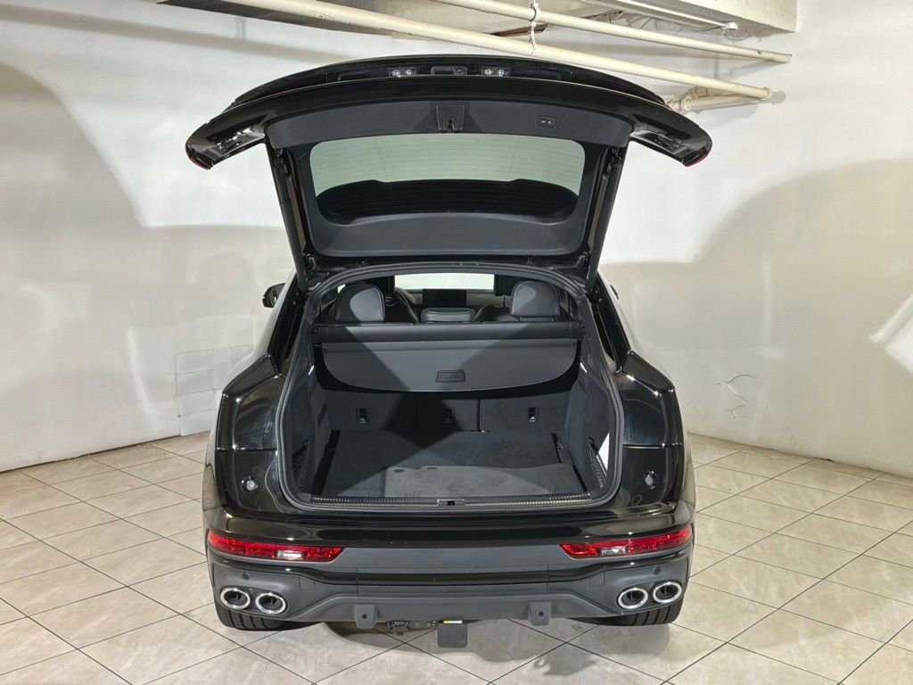 Used 2023 Audi SQ5 Premium Plus w/ Premium Plus Package AWD/4WD image 23