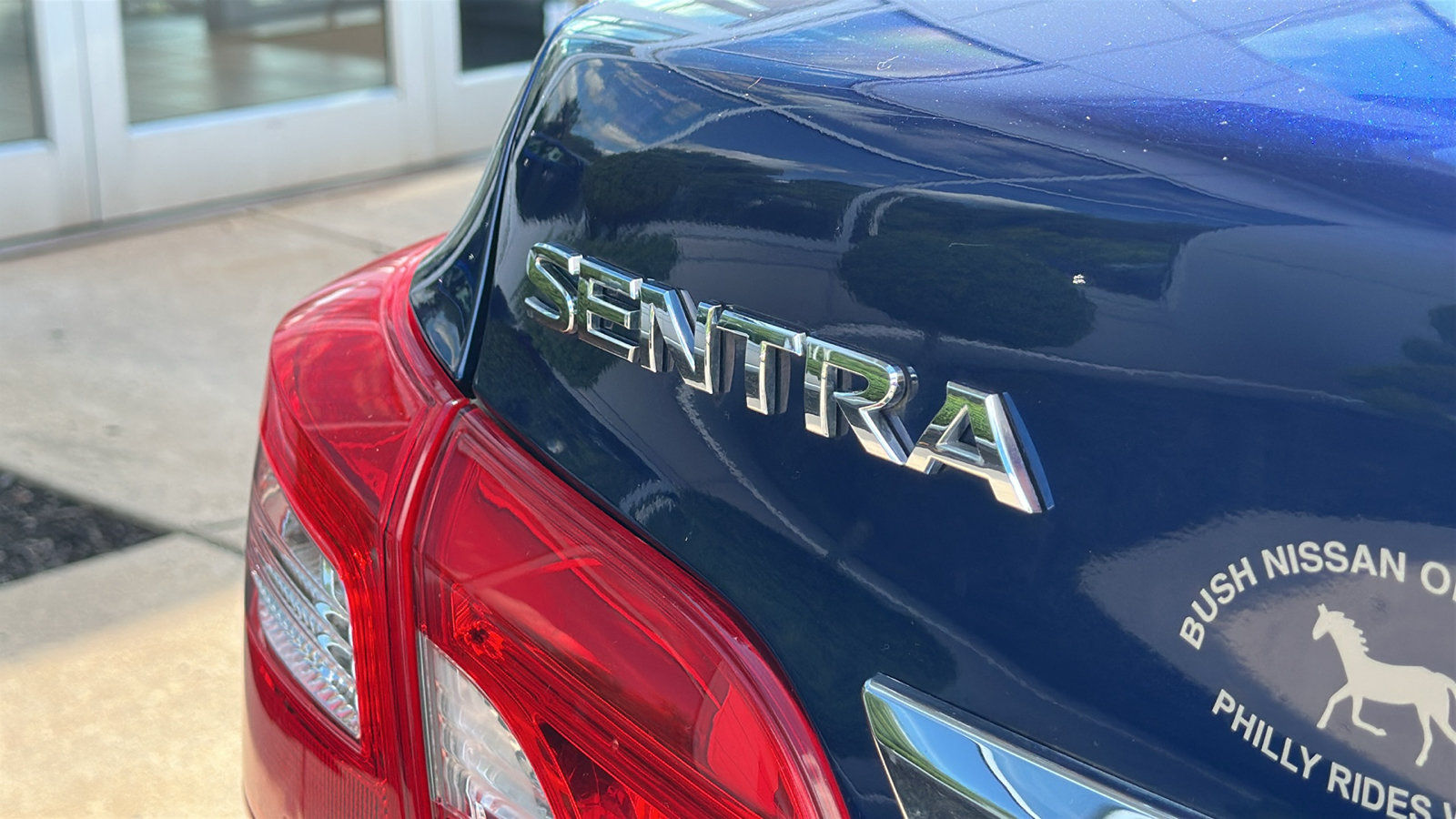 Used 2019 Nissan Sentra SV FWD image 9