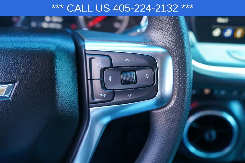 Used 2025 Chevrolet Blazer LT AWD/4WD image 35