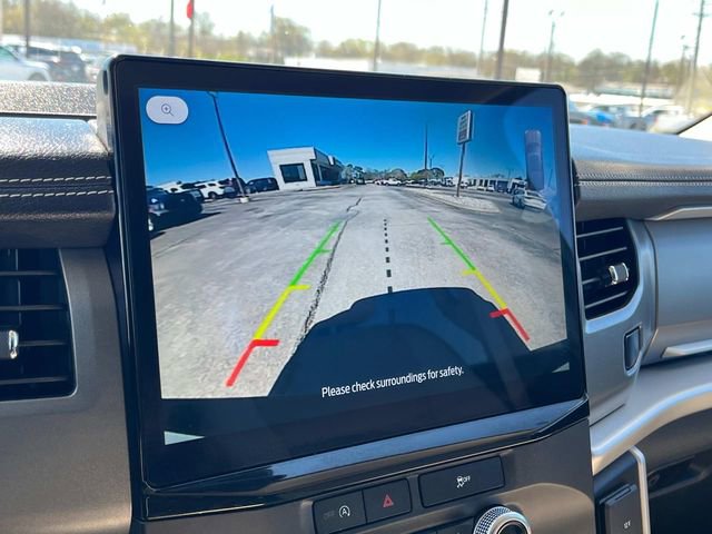 Used 2023 Ford Expedition XLT image 20