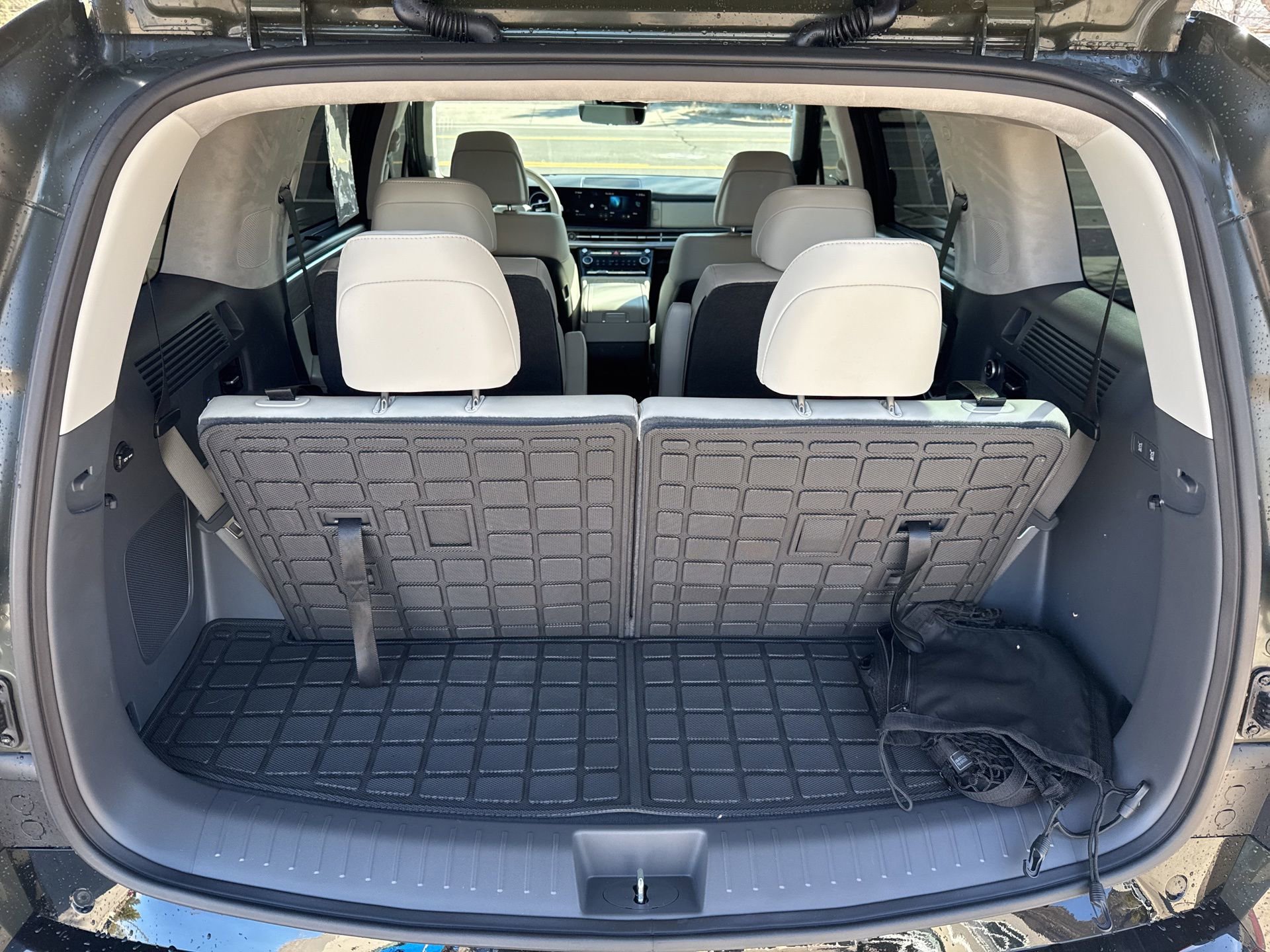 Used 2025 Hyundai Santa Fe Calligraphy image 7