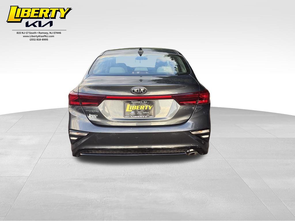 Used 2019 Kia Forte LXS FWD image 6