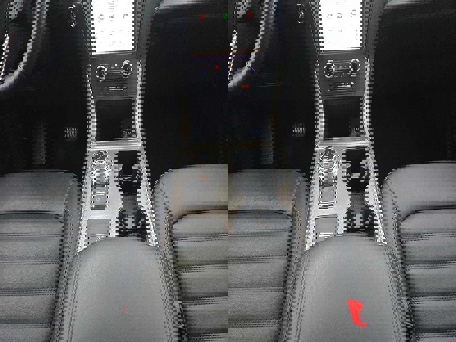 Certified 2022 Ford Edge SEL w/ Convenience Package image 21