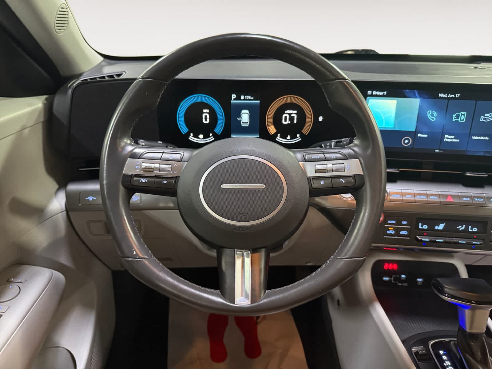 Used 2025 Hyundai Kona SEL FWD image 19