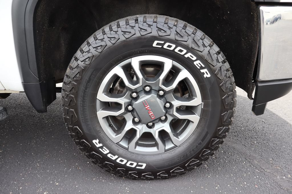 Used 2022 GMC Sierra 3500 Pro w/ Gooseneck/5TH Wheel Package AWD/4WD image 11