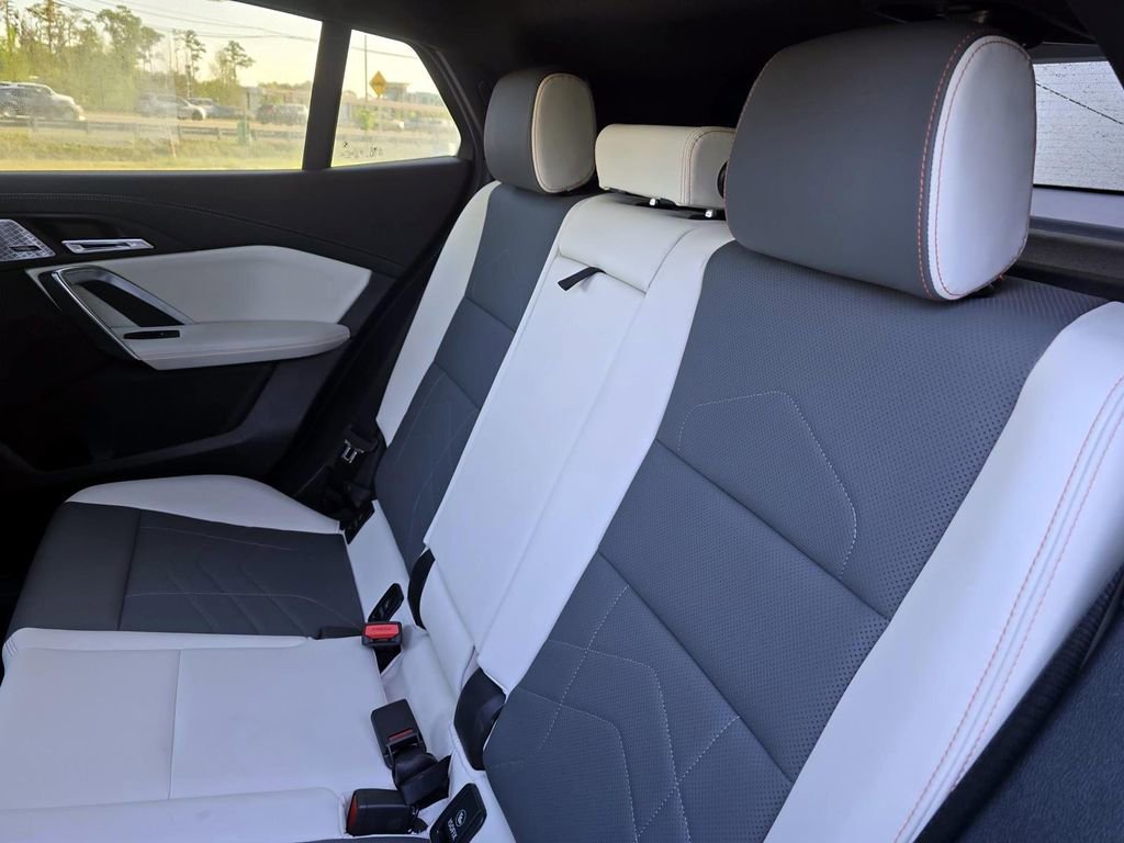 Used 2024 BMW X2 M35i w/ Premium Package image 31