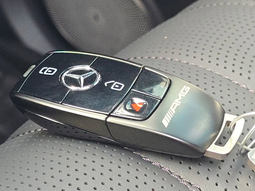 Used 2025 Mercedes-Benz G 63 AMG 4MATIC image 39