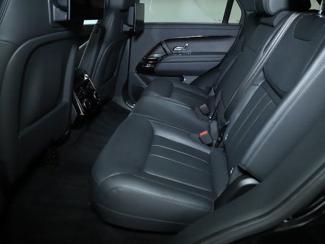 Certified 2023 Land Rover Range Rover Sport SE image 28