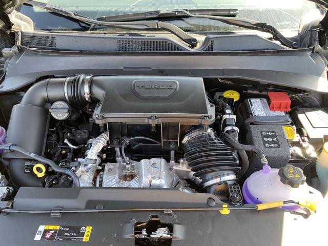 New 2025 Jeep Compass Latitude w/ Sun & Sound Group image 40