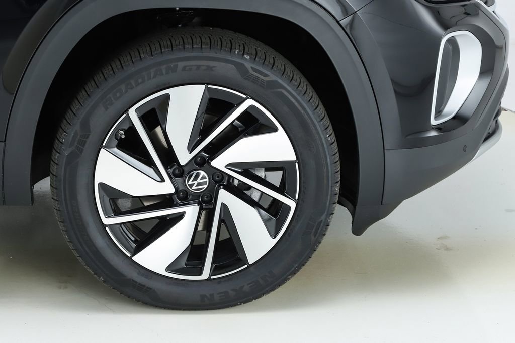 New 2026 Volkswagen Atlas SE image 53