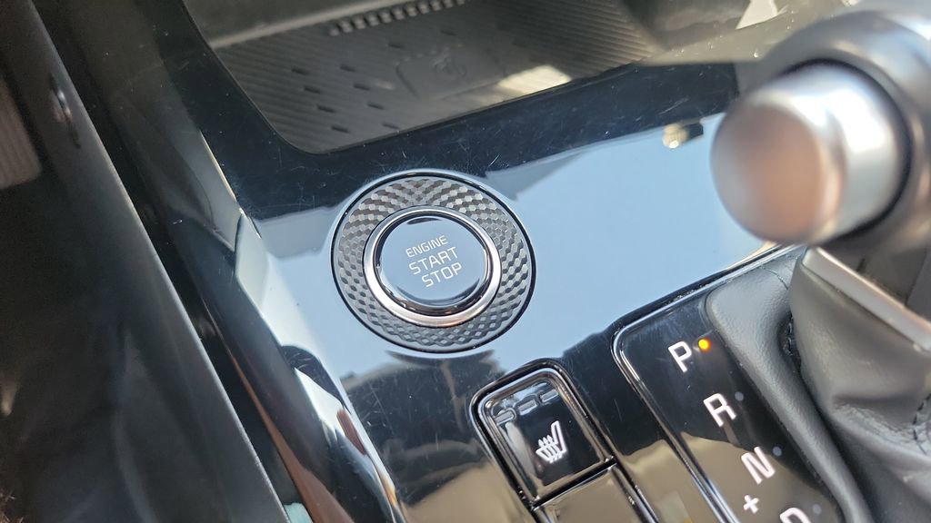 Used 2024 Kia Niro EX FWD image 26