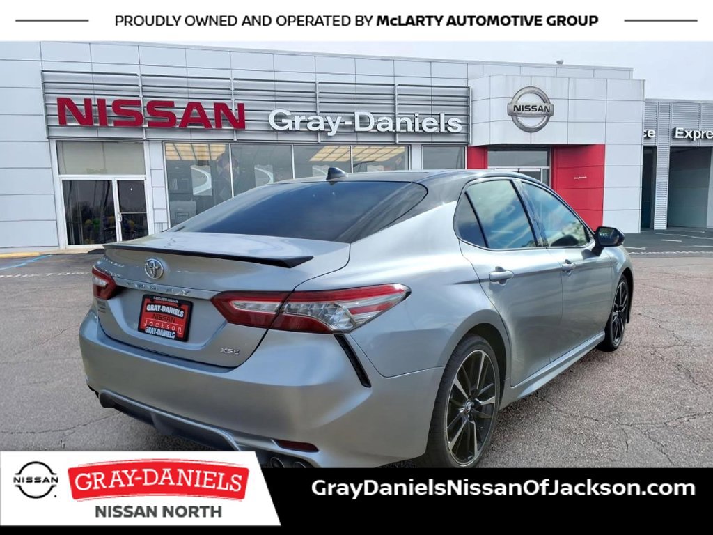 Used 2019 Toyota Camry XSE FWD image 7