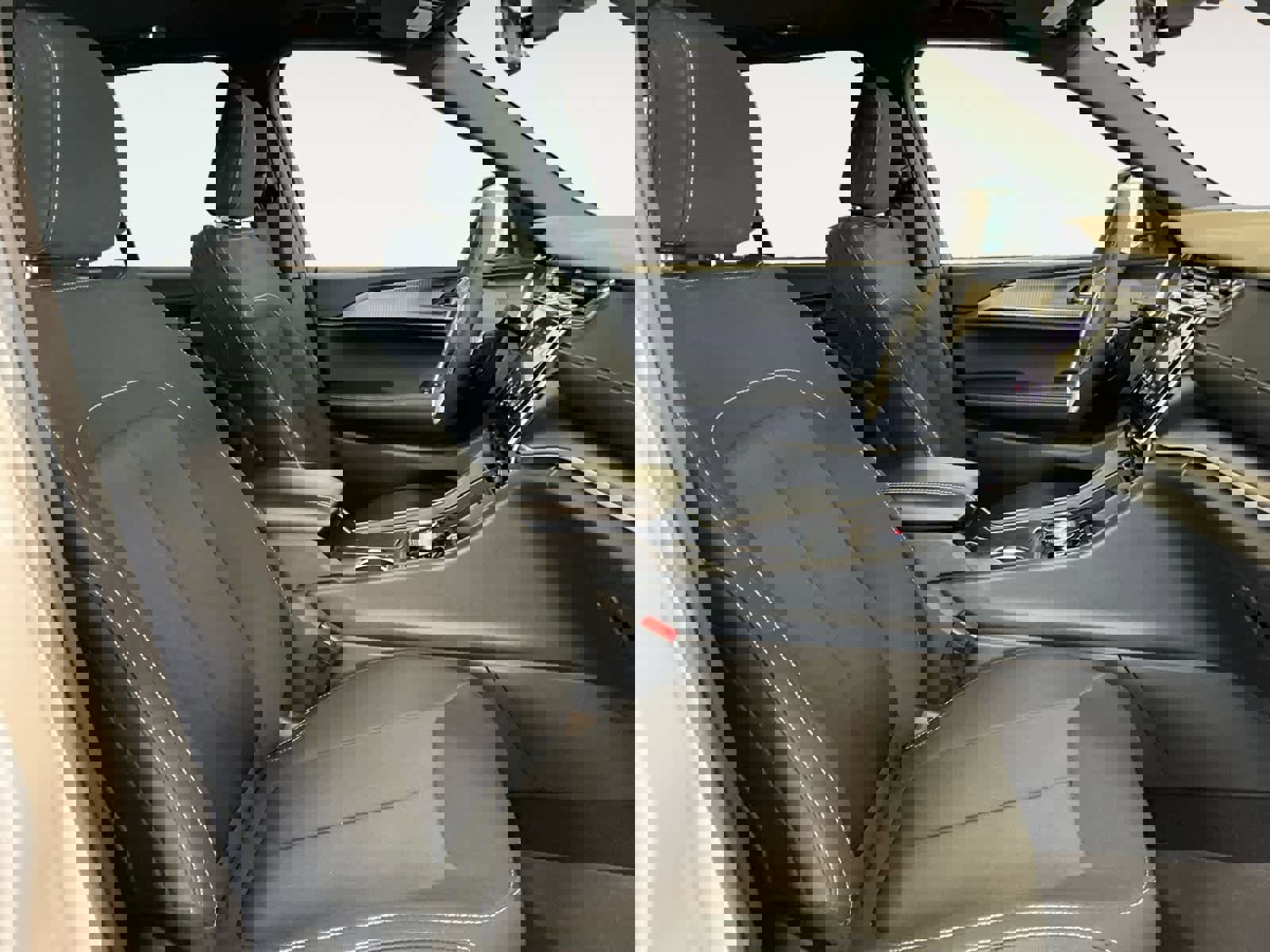 Used 2025 Jeep Grand Cherokee Laredo X image 17