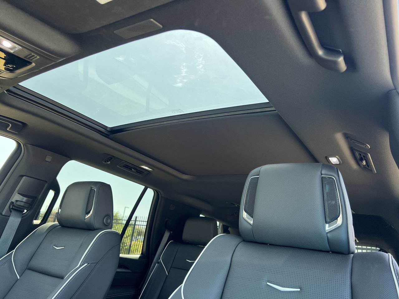 Used 2026 Cadillac Escalade Sport w/ Touring Package AWD/4WD image 9