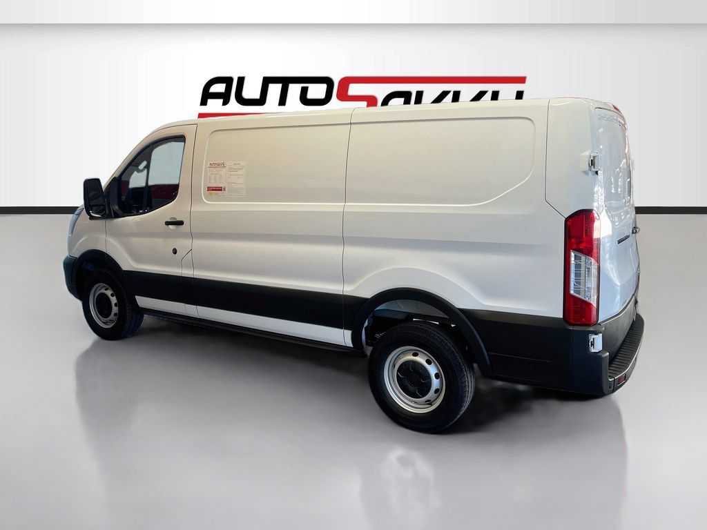 Used 2026 Ford Transit 250 Low Roof w/ Load Area Protection Package RWD image 4