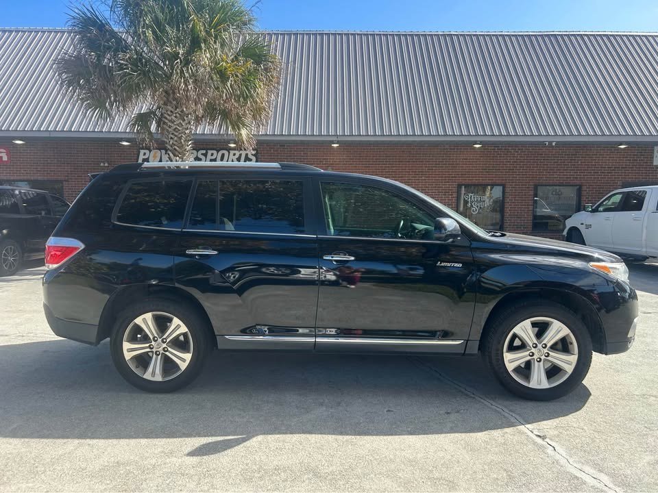 Used 2013 Toyota Highlander Limited