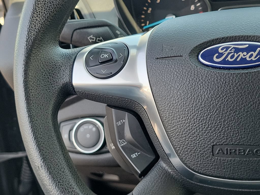 Used 2015 Ford Escape SE FWD image 22