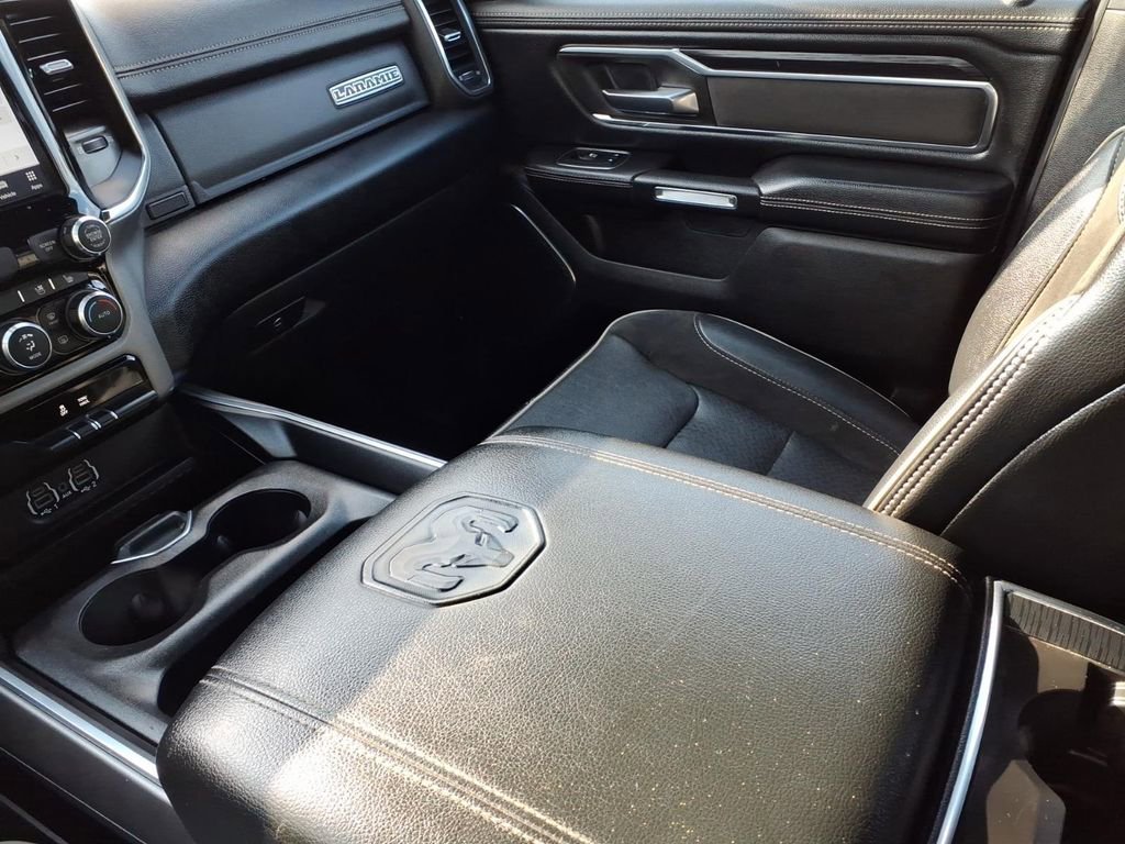 Used 2024 RAM 1500 Laramie AWD/4WD image 12
