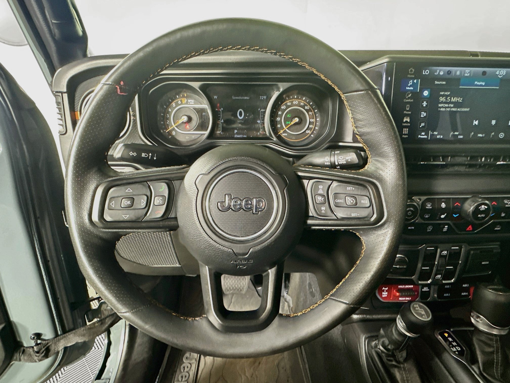 Used 2024 Jeep Gladiator Mojave w/ Convenience Group AWD/4WD image 15
