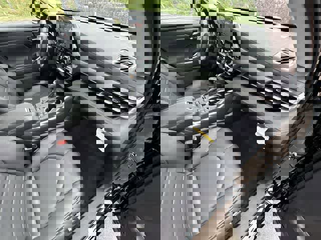 New 2024 Toyota Highlander XLE image 21