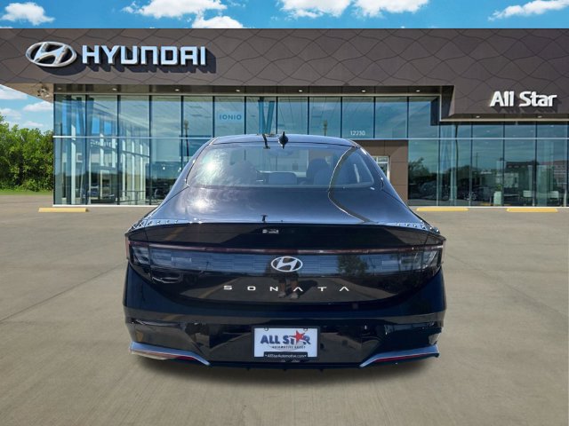 New 2026 Hyundai Sonata SEL FWD image 9
