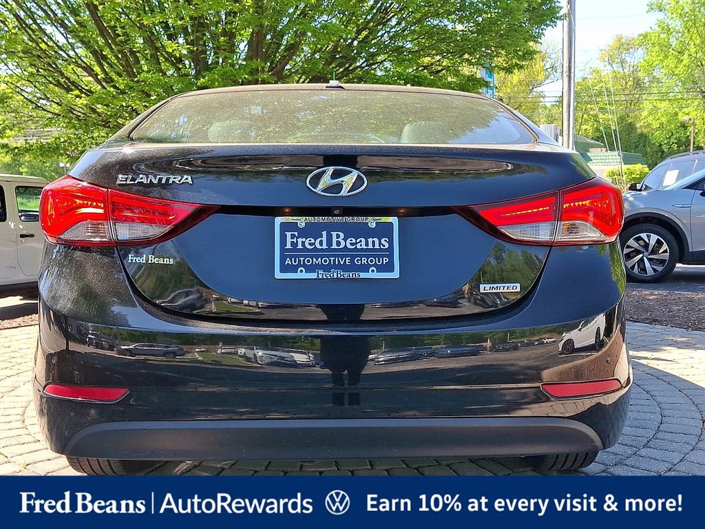 Used 2015 Hyundai Elantra Limited FWD image 5
