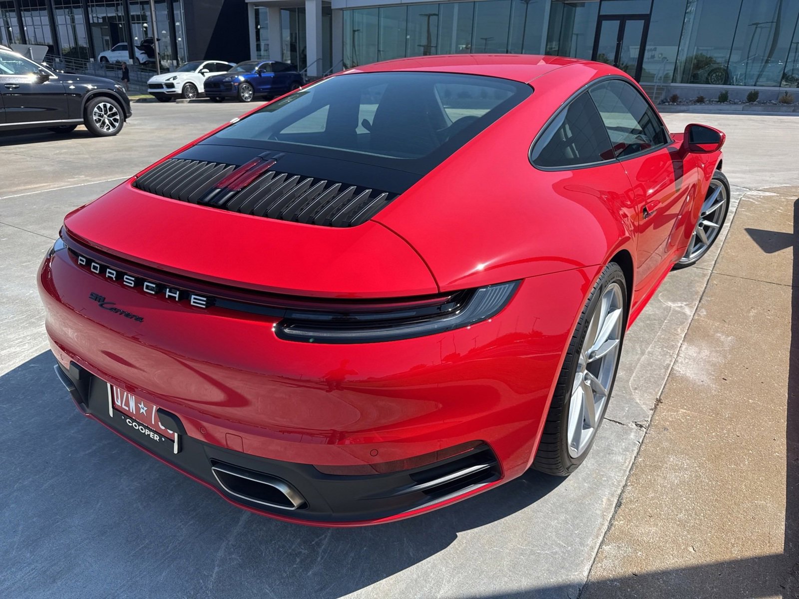 Used 2024 Porsche 911 Carrera image 3