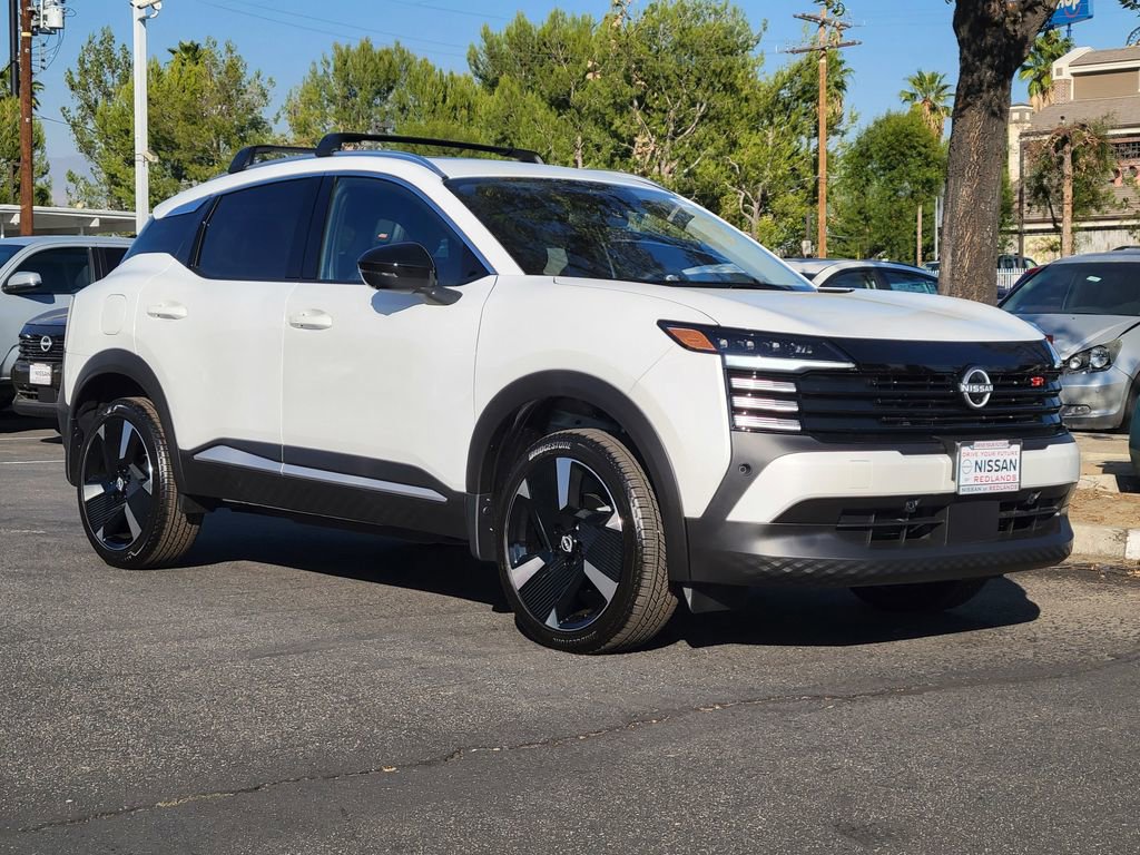 New 2026 Nissan Kicks SR w/ SR Premium Package image 4